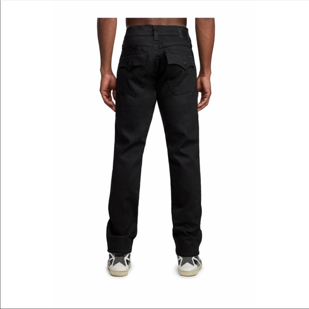 SOLD! Men’s True Religion Geno Relaxed Slim Jean - Picture 2 of 12